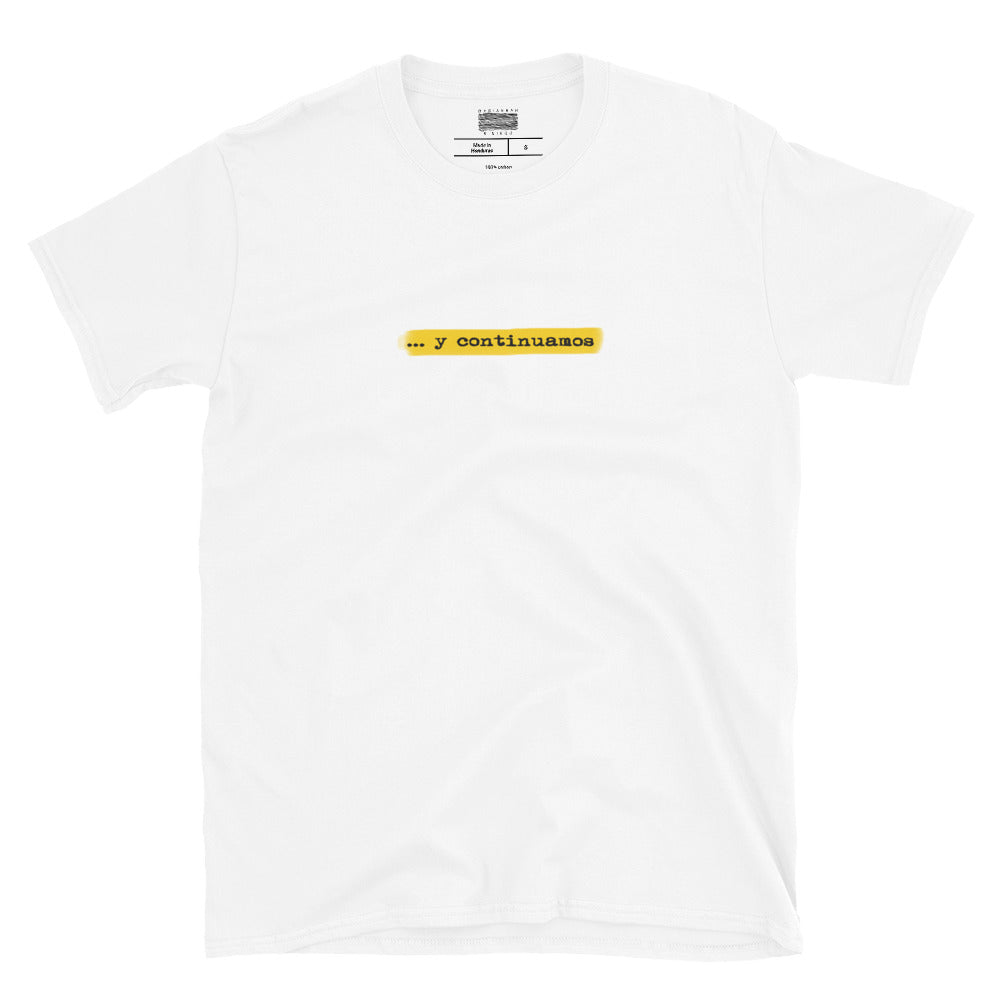 "... Y CONTINUAMOS" Tracklist T-shirt by MARIANNAH Y DIEGO